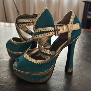 T.U.K. Teal and Gold heels Mad Hatter Halloween Costume shoes